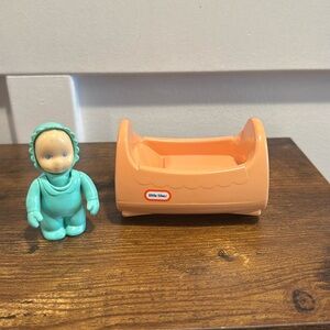 Vintage Little Tikes Dollhouse Furniture Pink Bassinet Bed Cradle with teal baby